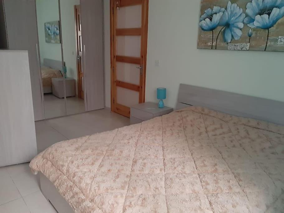 Lovely Two Bedroom Apartment Σεντ Πόλς Μπέι Εξωτερικό φωτογραφία